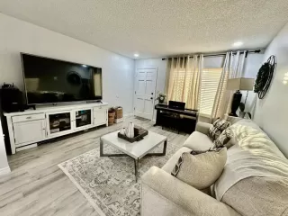 Photo #6: PTP2400393 Listing 