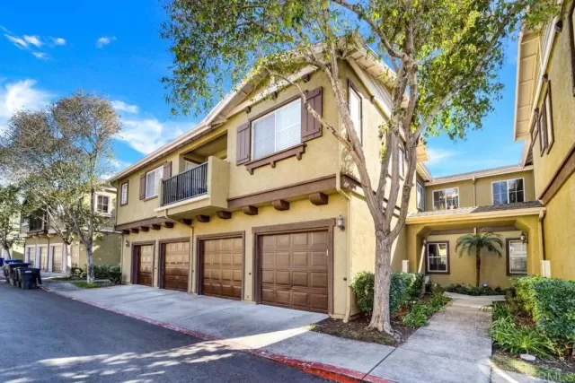 MLS: PTP2400516 Condo For Sale