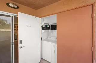 Photo #4: PTP2400555 Listing