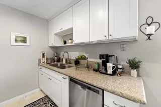 Photo #6: PTP2400577 Listing