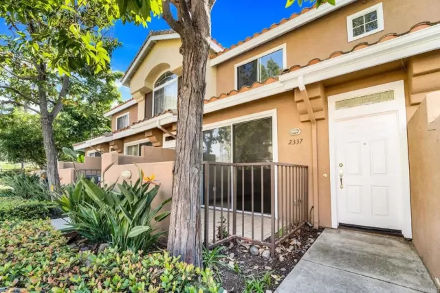 MLS: PTP2400697 Condo For Sale