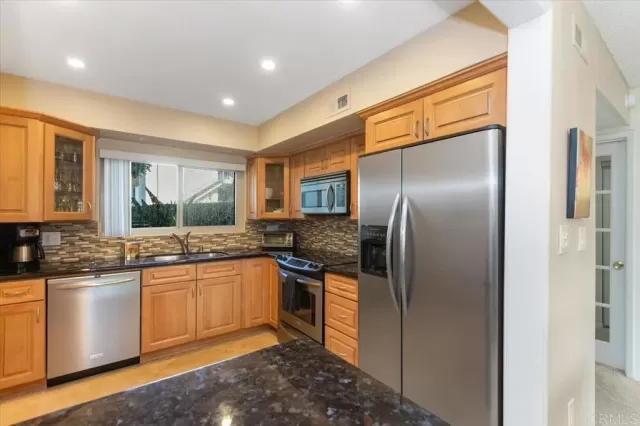 MLS: PTP2400710 Condo For Sale