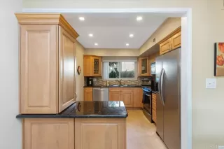 Photo #1: PTP2400710 Listing