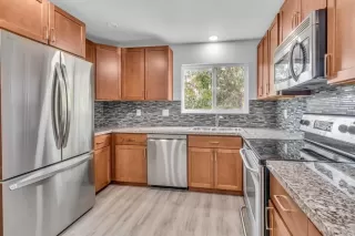 Photo #1: PTP2400723 Listing