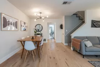 Photo #1: PTP2400766 Listing