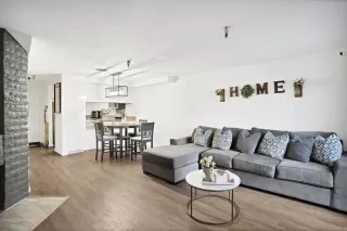 Photo #1: PTP2400832 Listing