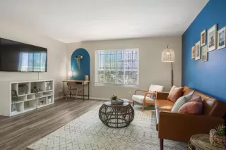 Photo #4: PTP2400850 Listing