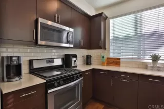 Photo #5: PTP2400851 Listing