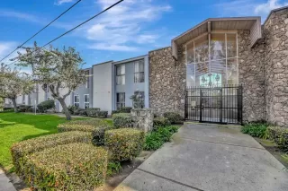 Photo #3: PTP2400910 Listing