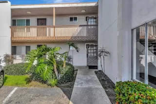 Photo #5: PTP2400910 Listing