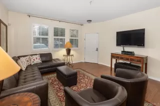 Photo #4: PTP2401025 Listing 