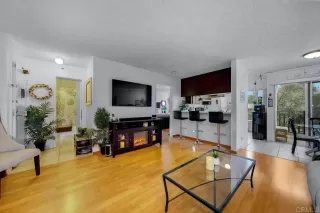 Photo #4: PTP2401048 Listing 