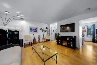 Photo #5: PTP2401048 Listing 