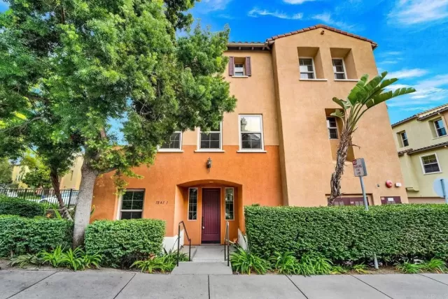 MLS: PTP2401054 Condo For Sale