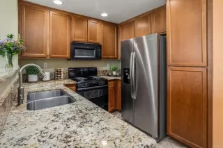 Photo #1: PTP2401056 Listing 