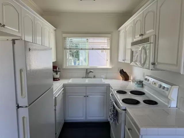 MLS: PTP2401101 Condo For Sale