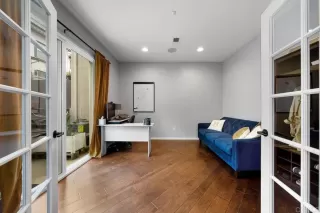 Photo #3: PTP2401110 Listing