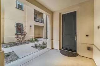 Photo #1: PTP2401126 Listing