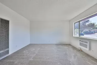 Photo #4: PTP2401143 Listing