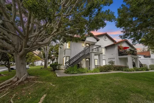 MLS: PTP2401195 Condo For Sale