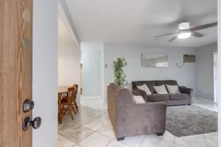 Photo #6: PTP2401215 Listing