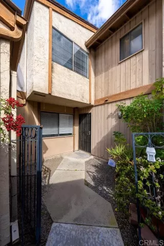 Photo #2: PTP2401271 Listing
