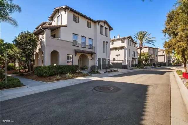 MLS: PTP2401287 Condo For Sale