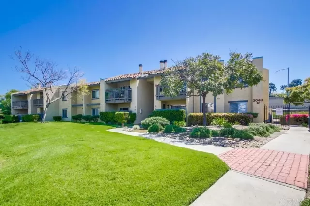 MLS: PTP2401329 Condo For Sale