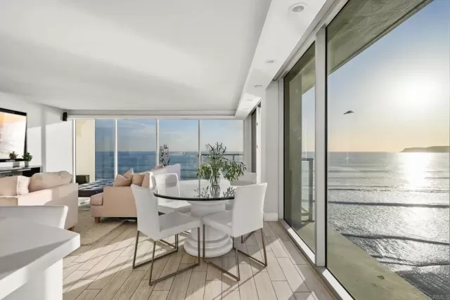 MLS: PTP2401352 Condo For Sale