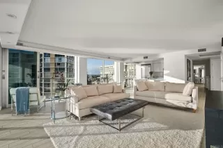 Photo #2: PTP2401352 Listing