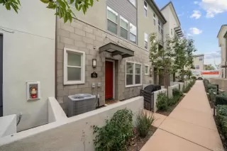 Photo #2: PTP2401360 Listing