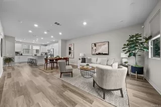 Photo #5: PTP2401360 Listing