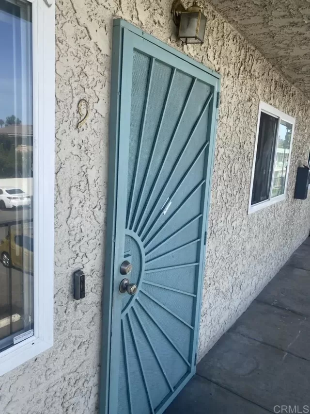 MLS: PTP2401362 Condo For Sale