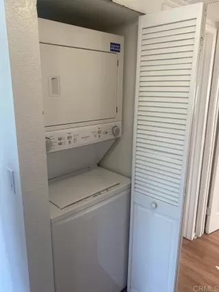 Photo #1: PTP2401362 Listing