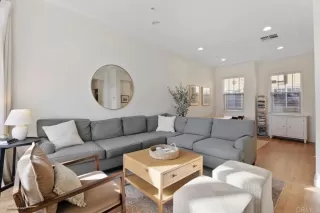 Photo #3: PTP2401439 Listing 