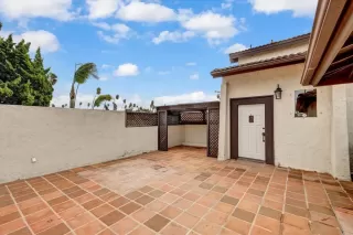 Photo #2: PTP2401470 Listing