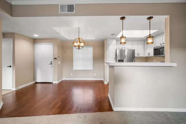 MLS: PTP2401496 Condo For Sale