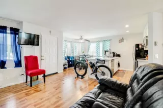 Photo #2: PTP2401510 Listing 