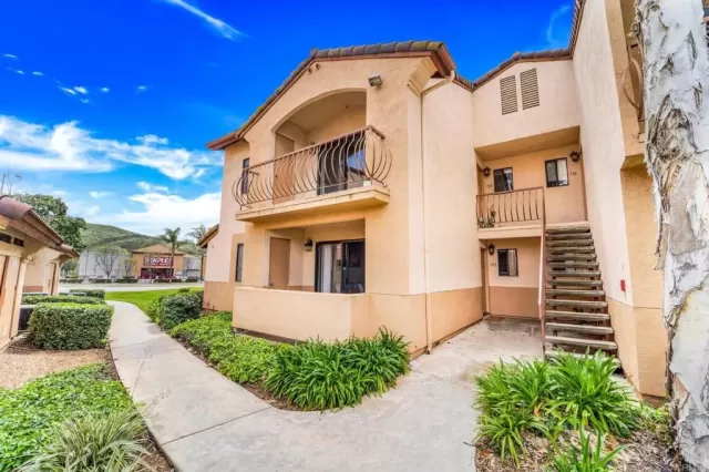 MLS: PTP2401567 Condo For Sale