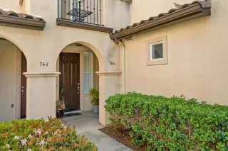 Photo #2: PTP2401677 Listing 