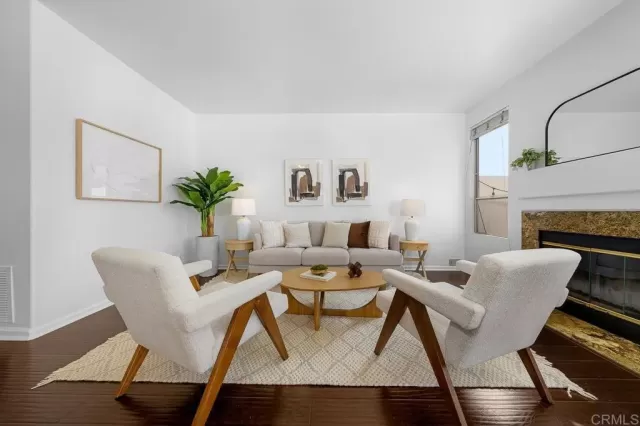 MLS: PTP2401695 Condo For Sale