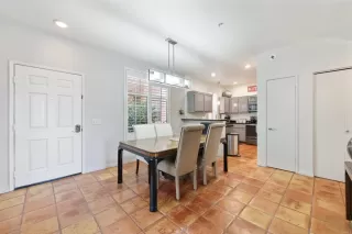 Photo #6: PTP2401721 Listing