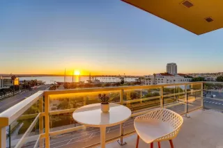 Photo #2: PTP2401809 Listing