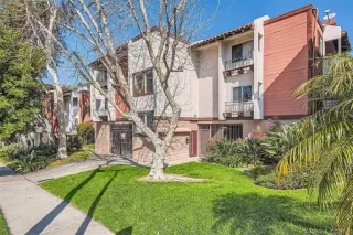 Photo #2: PTP2401815 Listing