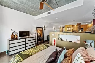 Photo #6: PTP2401922 Listing