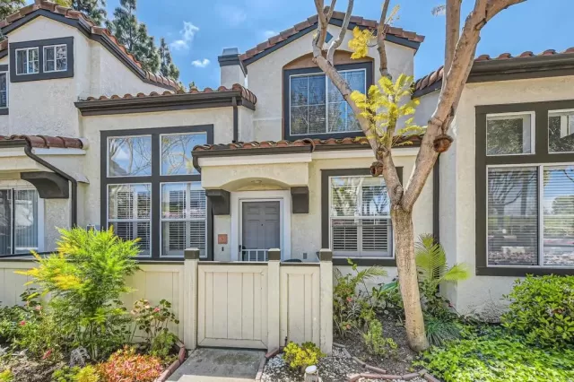 MLS: PTP2401965 Condo For Sale