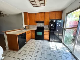 Photo #1: PTP2402020 Listing 