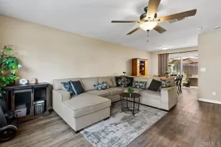 Photo #1: PTP2402057 Listing