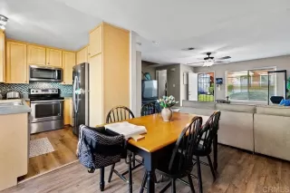 Photo #4: PTP2402057 Listing