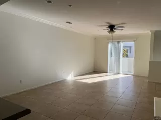 Photo #3: PTP2402076 Listing